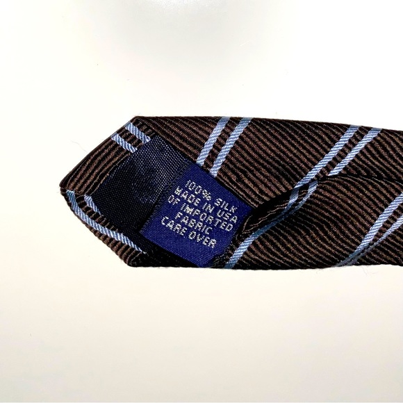 I. CREW Men’s Necktie with Blue/Brown Stripe Design 100% Silk. Made in USA - Picture 3 of 4